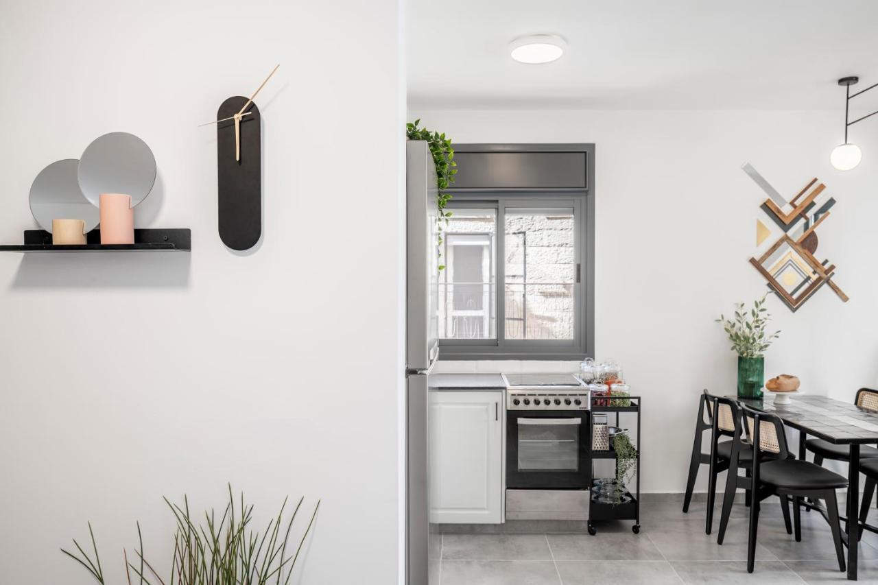 Mr. Agrippa - By Tlv2Go Apartment Yerusalem Bagian luar foto